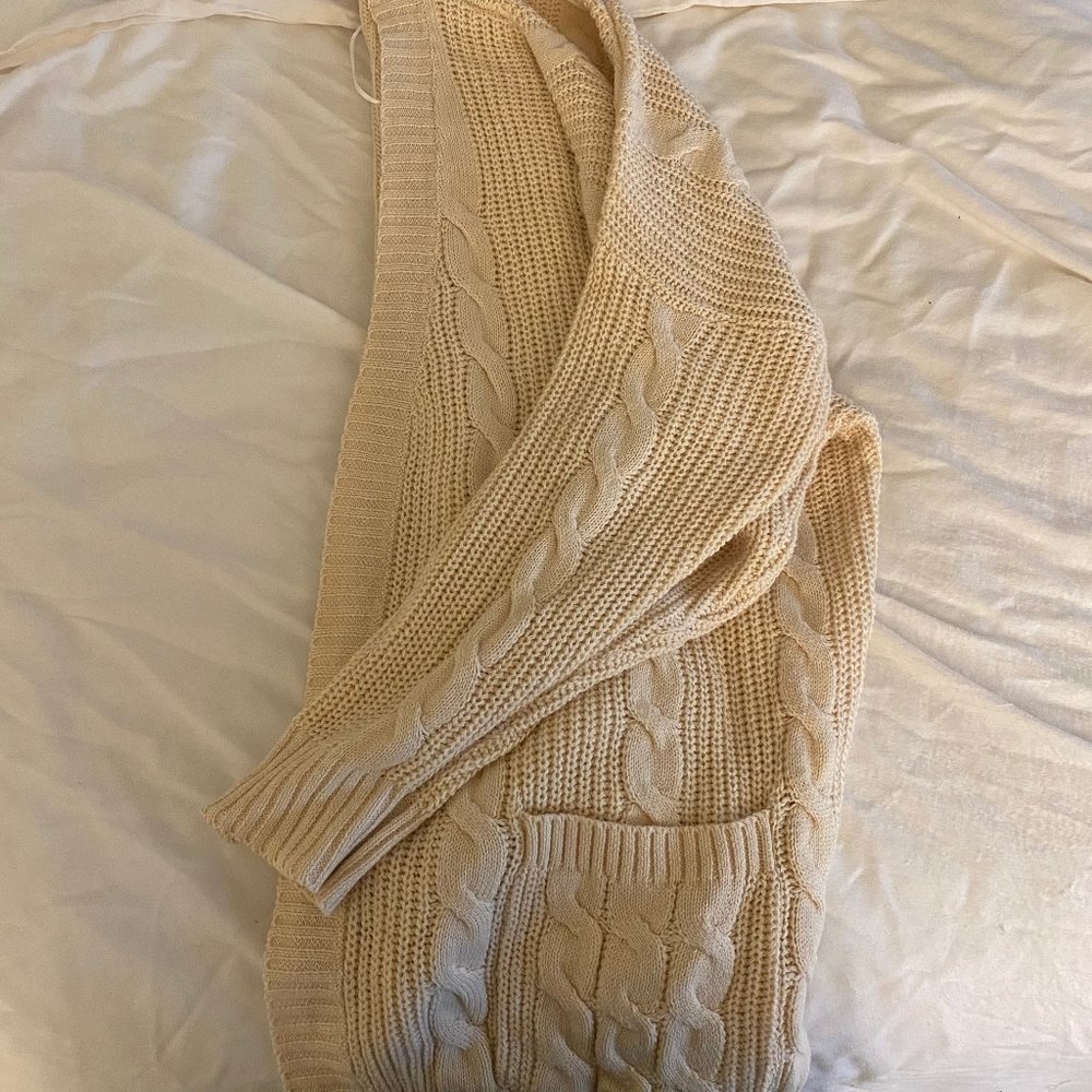 PINK LILY BEIGE CARDIGAN SIZE S/M